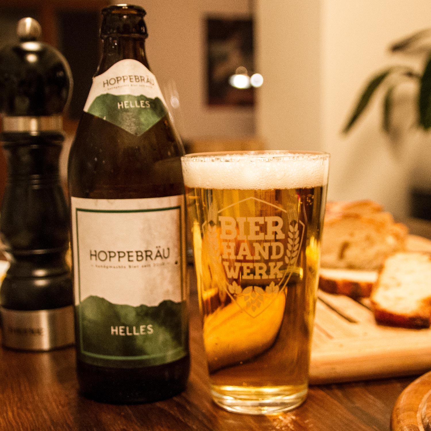 Hoppebräu-Helles-live2.jpg